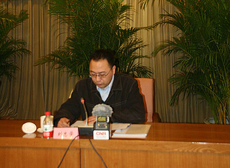 中国广告协会召开2011年度第一次公开点评违法违规广告发布会
